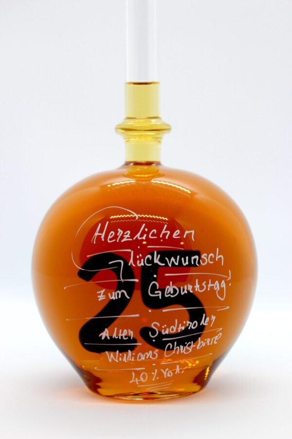 Bauchige Flasche mit einer 25 im Inneren befüllt mit Spirituose