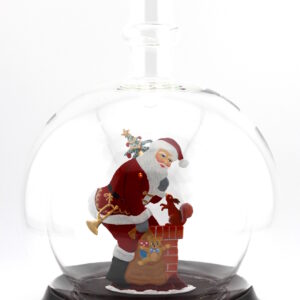 Magicflasche mit Weihnachtsmann im Kamin 500 ml Eine leere bauchige Flasche aus Glas mit Weihnachtsmann im Kamin im Inneren.