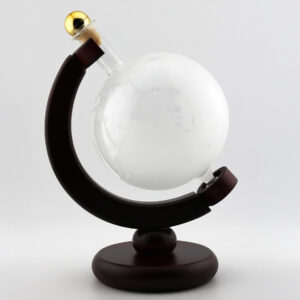 Magicflasche Globus 500 ml Eine leere Flasche aus Glas in Form eines Globus zum drehen.